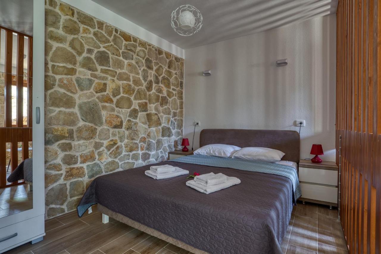 Stonehouse In Olives Διαμέρισμα Ούλτσιν Εξωτερικό φωτογραφία