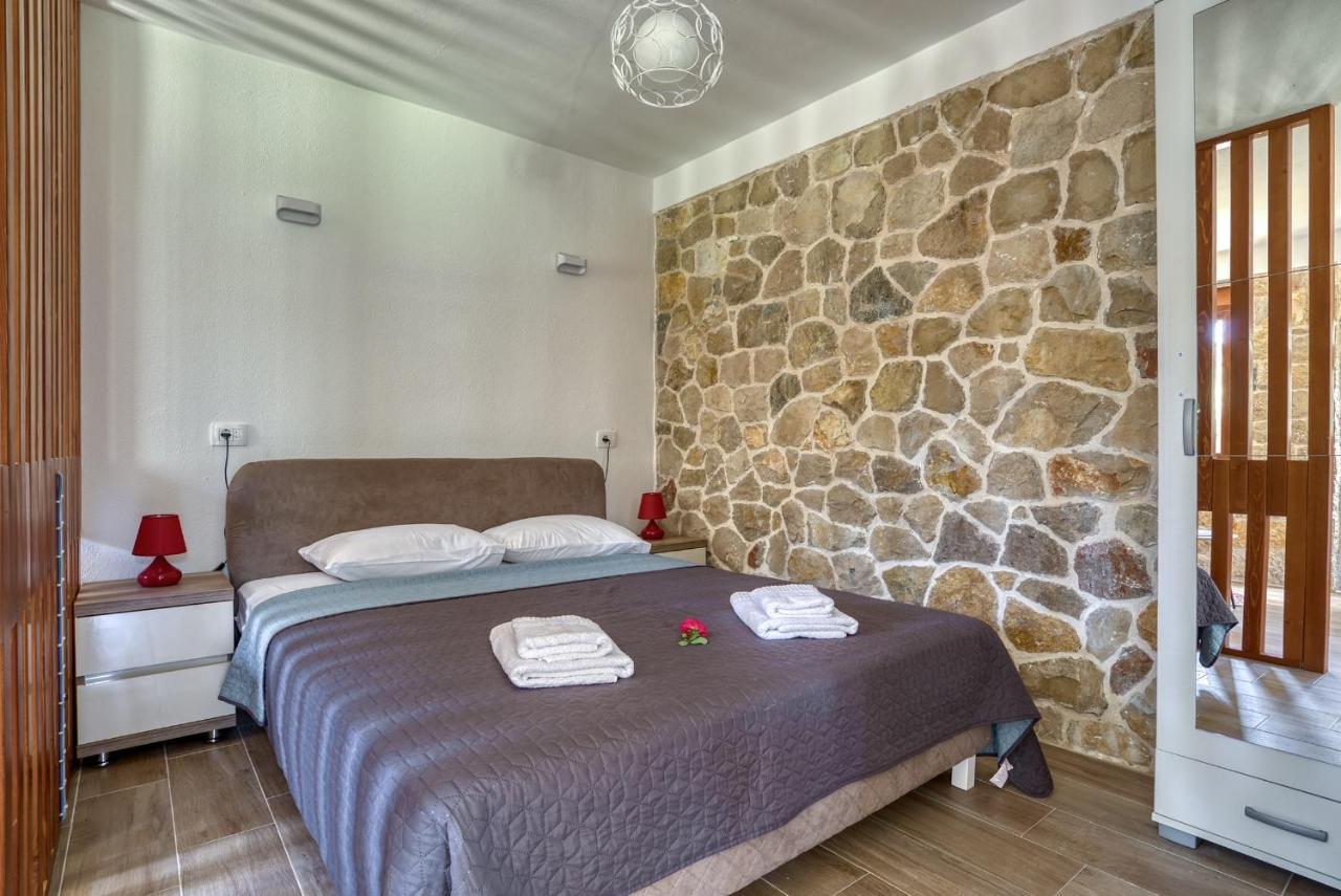 Stonehouse In Olives Διαμέρισμα Ούλτσιν Εξωτερικό φωτογραφία