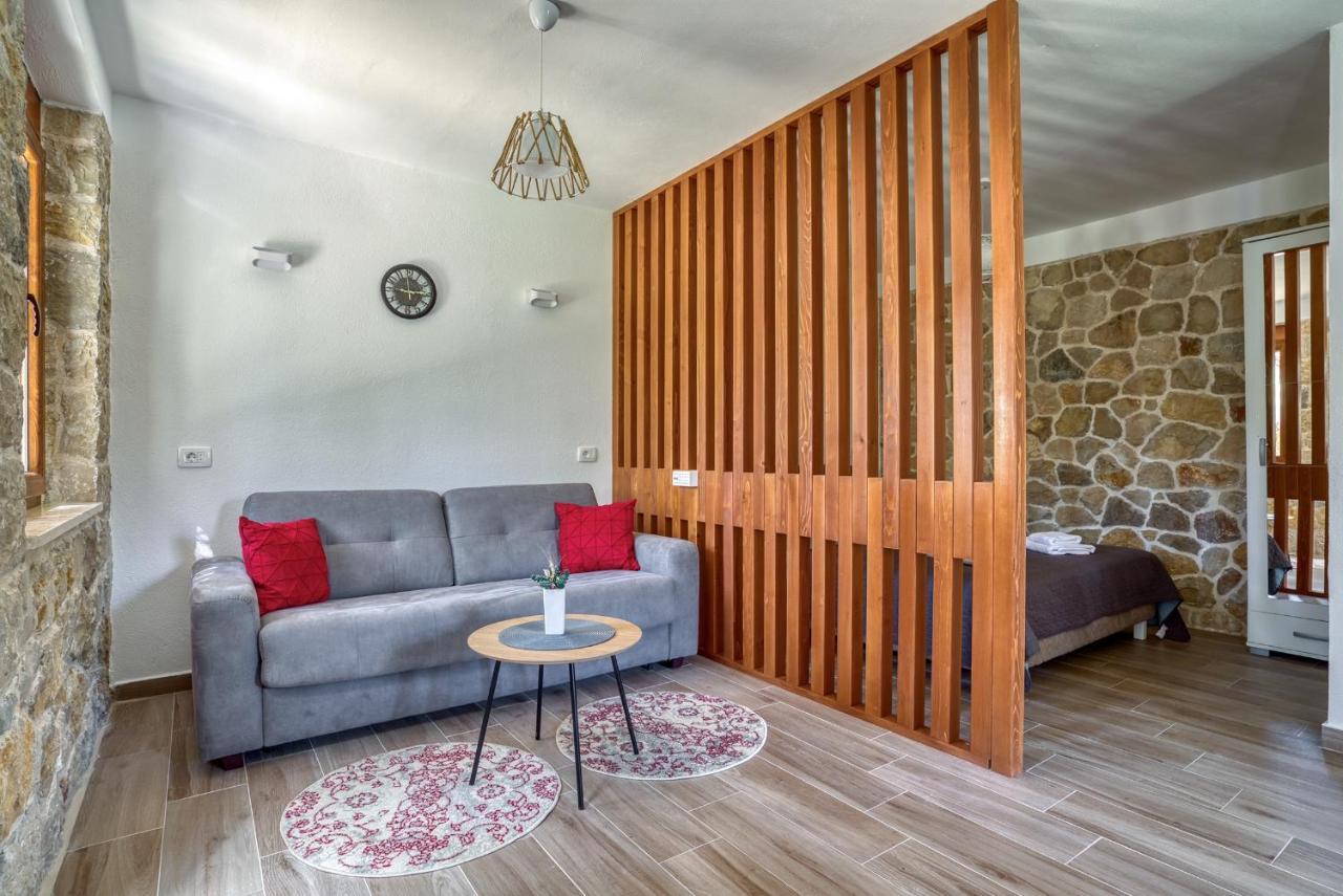 Stonehouse In Olives Διαμέρισμα Ούλτσιν Εξωτερικό φωτογραφία